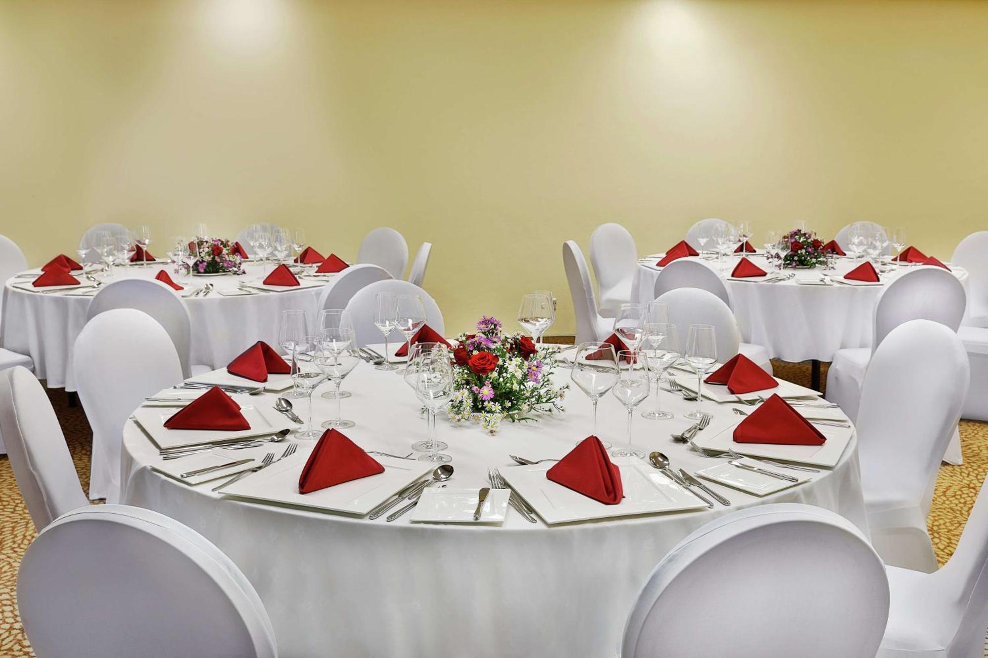 Transcorp Hilton Abuja Hotel Kültér fotó